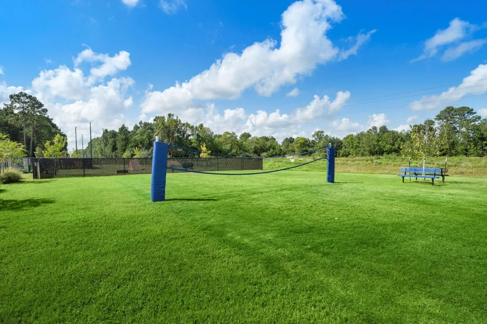 1896 Redwood Lane Dayton, TX 77535