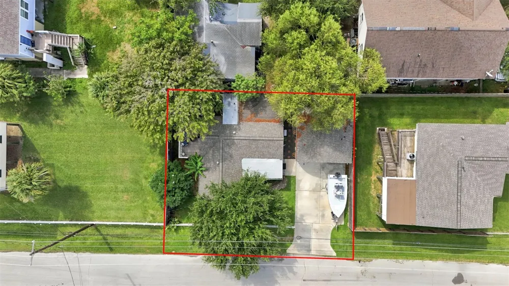6317 Avenue R Galveston, TX 77551