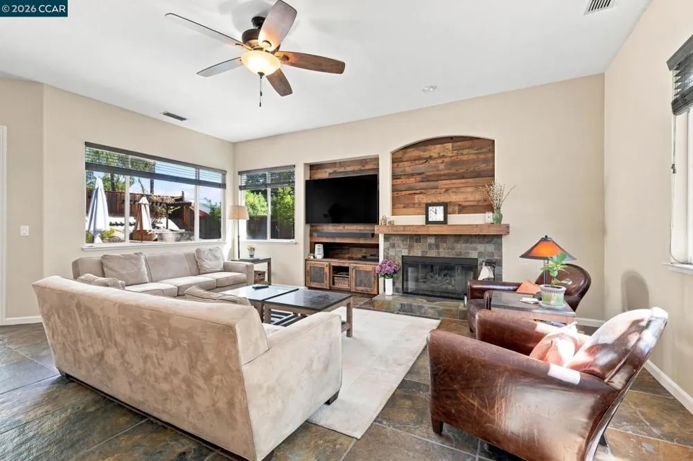 5204 Sturges Ct Antioch, CA 94531