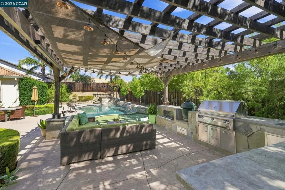 5204 Sturges Ct Antioch, CA 94531