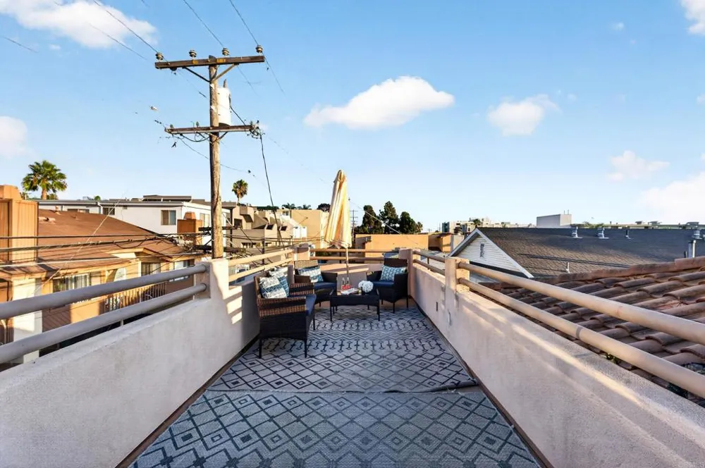 3951 Riviera Drive San Diego, CA 92109