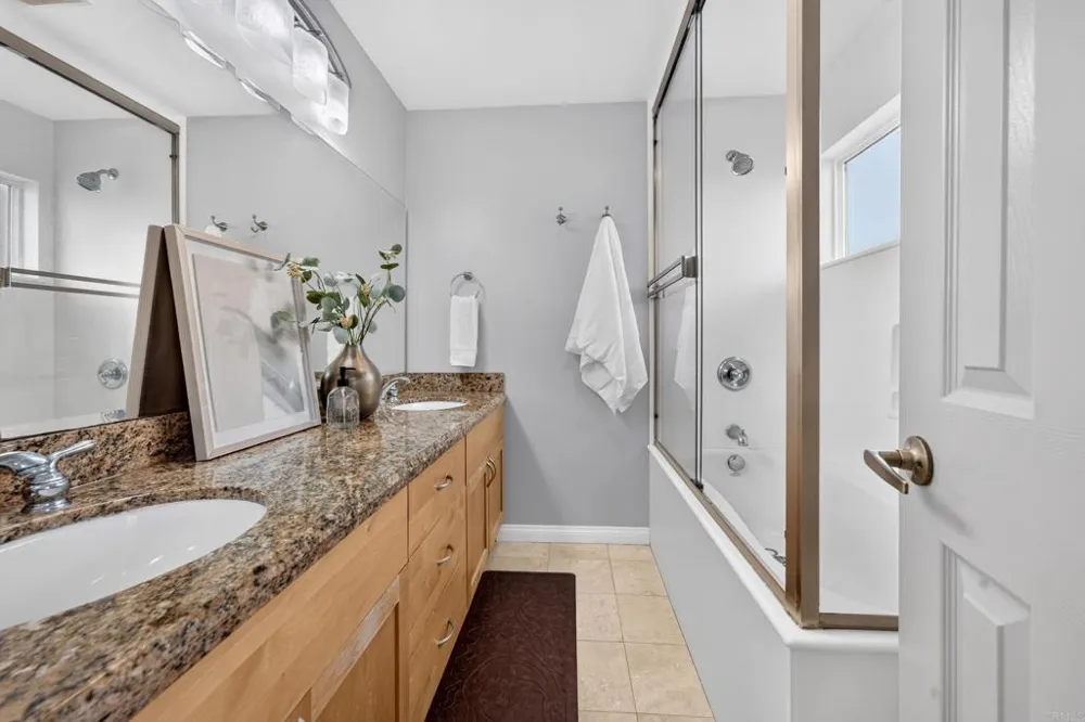 3951 Riviera Drive San Diego, CA 92109