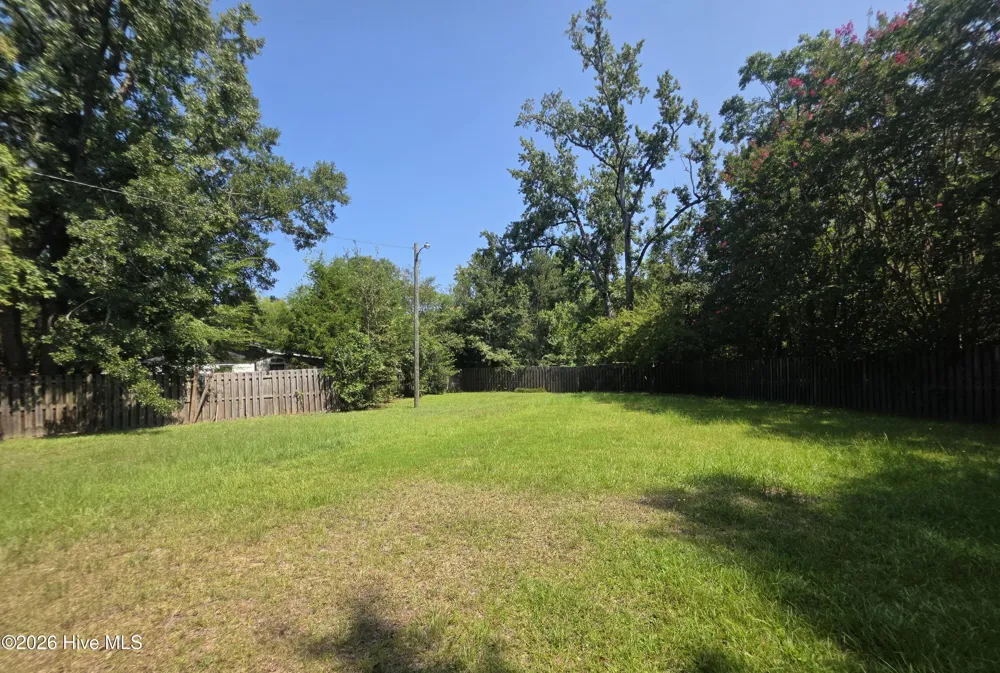 401 E Howard Street Wrens, GA 30833