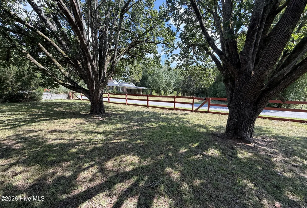 401 E Howard Street Wrens, GA 30833
