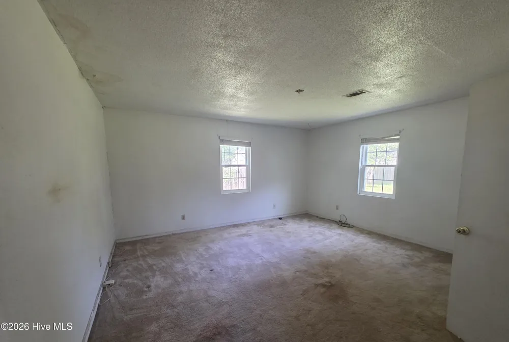 401 E Howard Street Wrens, GA 30833