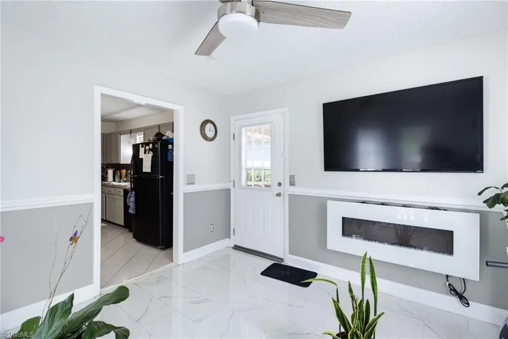 2922 Median Court High Point, NC 27260
