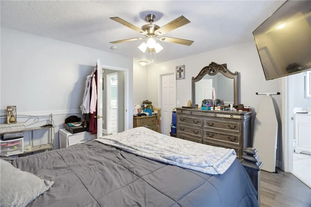 2922 Median Court High Point, NC 27260