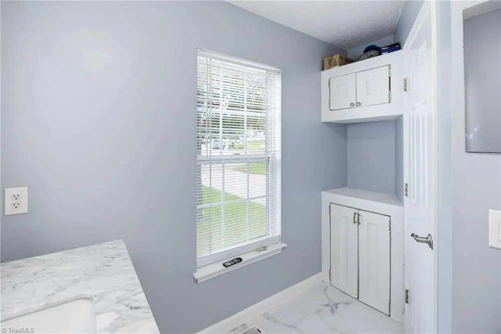 2922 Median Court High Point, NC 27260