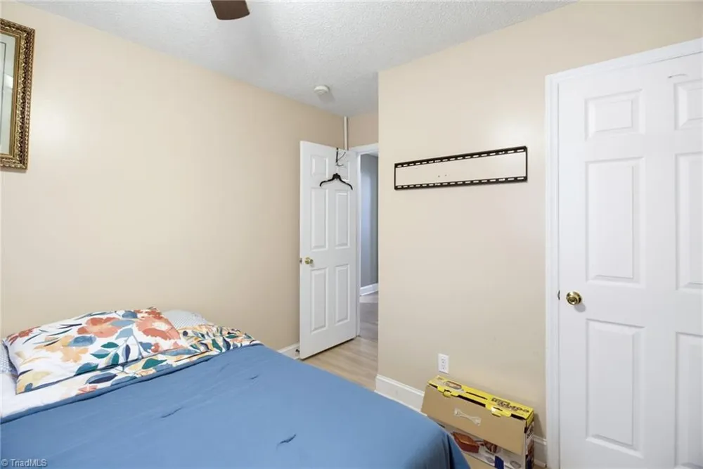 2922 Median Court High Point, NC 27260