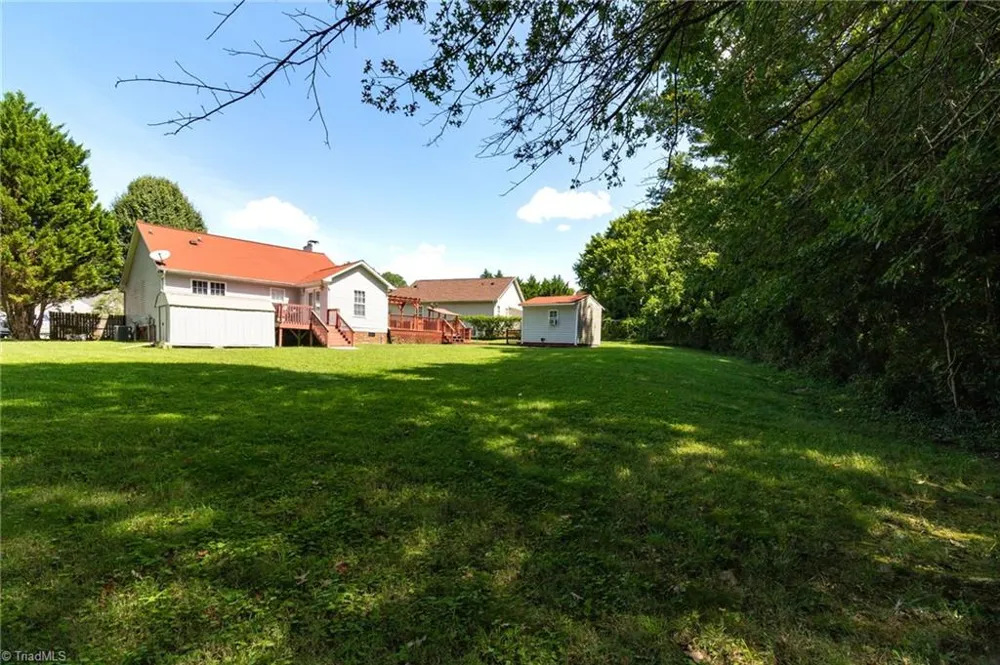 2922 Median Court High Point, NC 27260