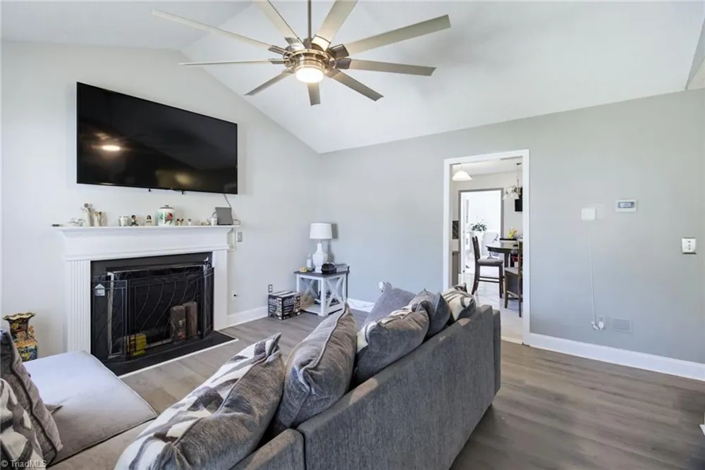 2922 Median Court High Point, NC 27260