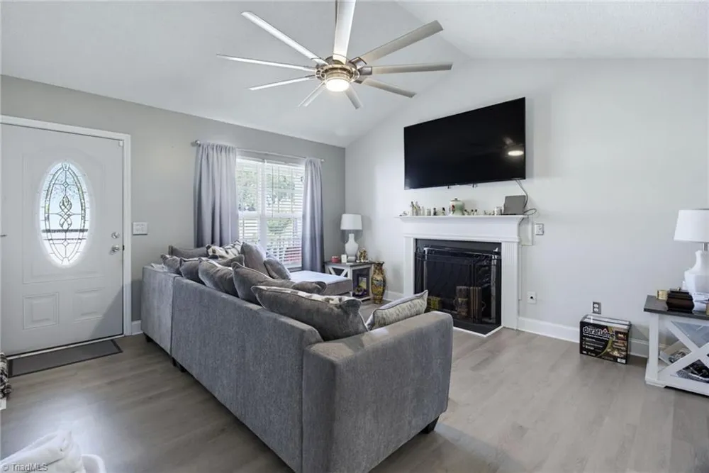 2922 Median Court High Point, NC 27260