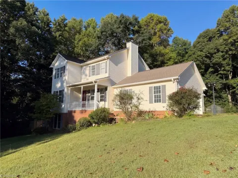 3888 Courtland Circle
