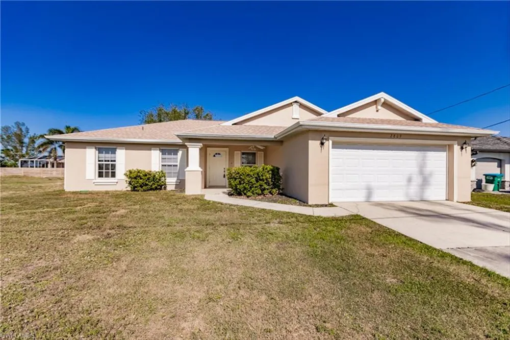 2809 NW 12th Lane Cape Coral, FL 33993