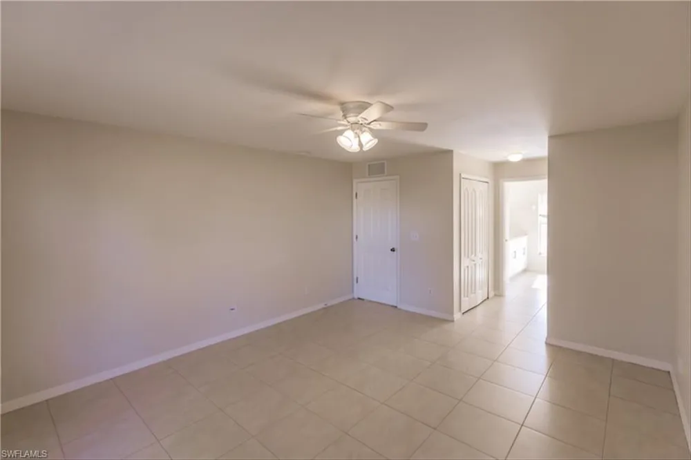 2809 NW 12th Lane Cape Coral, FL 33993