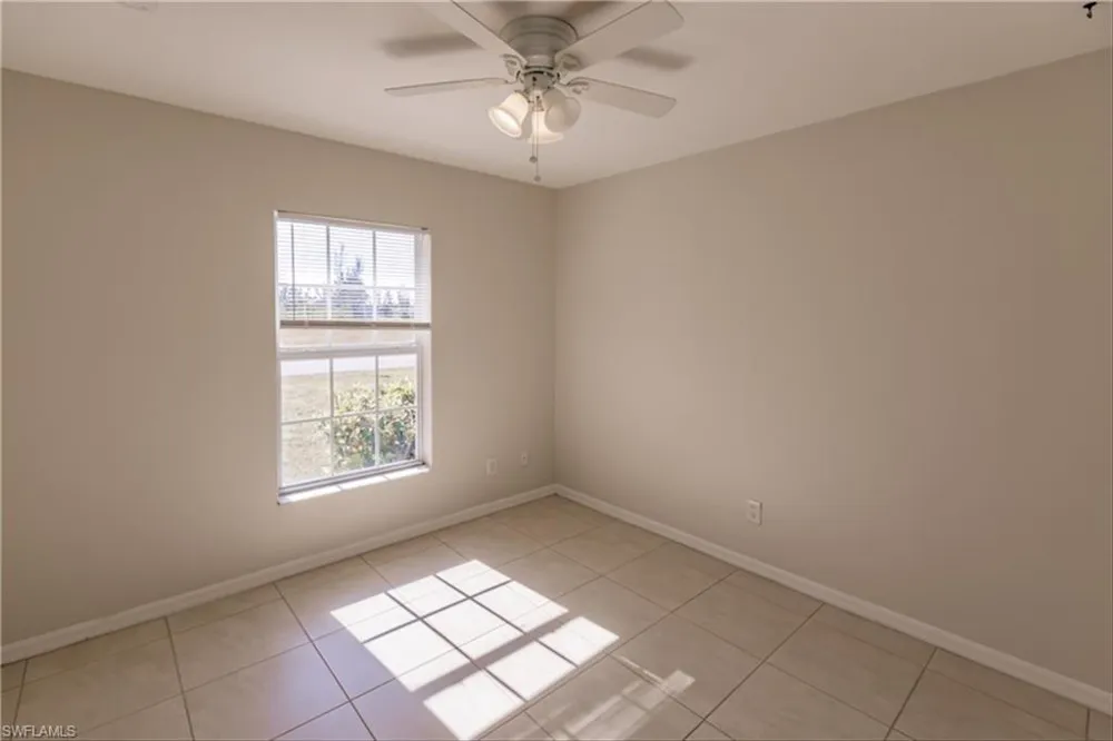 2809 NW 12th Lane Cape Coral, FL 33993
