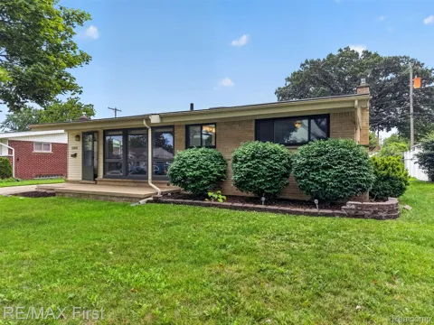 32612 Holden Drive