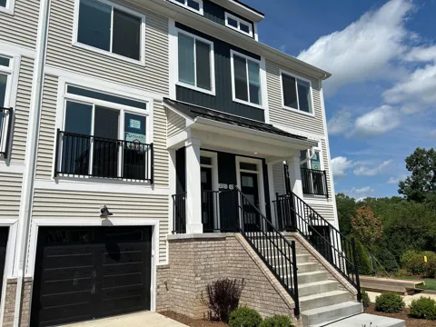 2781 Bristol Rdg Drive #39