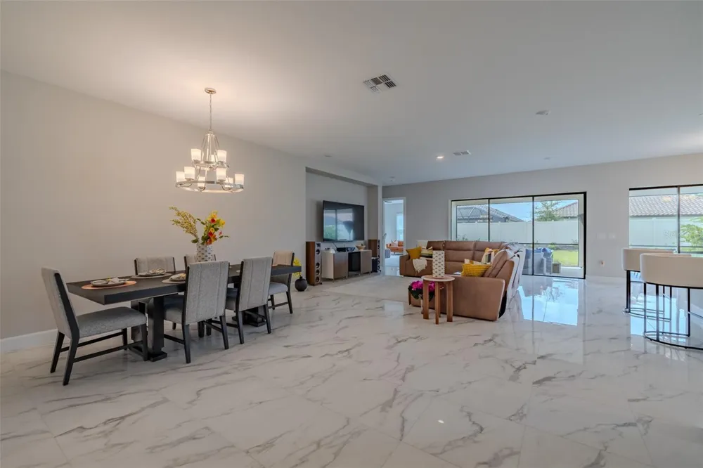 4727 FRECCIA LOOP Wesley Chapel, FL 33543