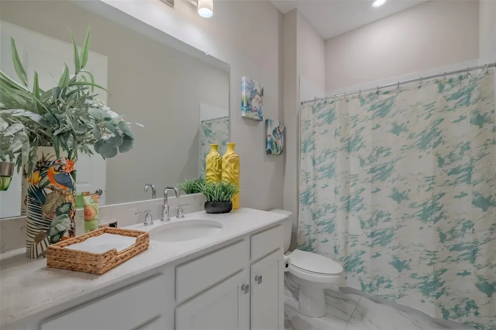 4727 FRECCIA LOOP Wesley Chapel, FL 33543