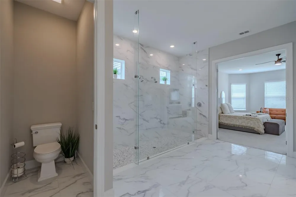 4727 FRECCIA LOOP Wesley Chapel, FL 33543