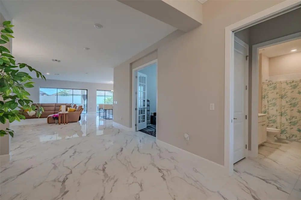 4727 FRECCIA LOOP Wesley Chapel, FL 33543