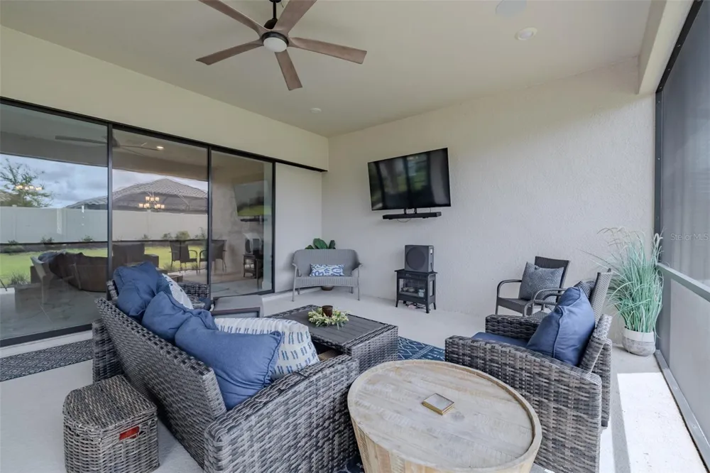 4727 FRECCIA LOOP Wesley Chapel, FL 33543