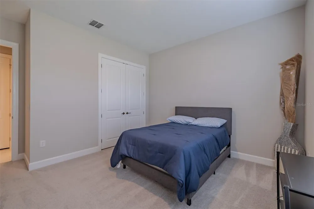 4727 FRECCIA LOOP Wesley Chapel, FL 33543