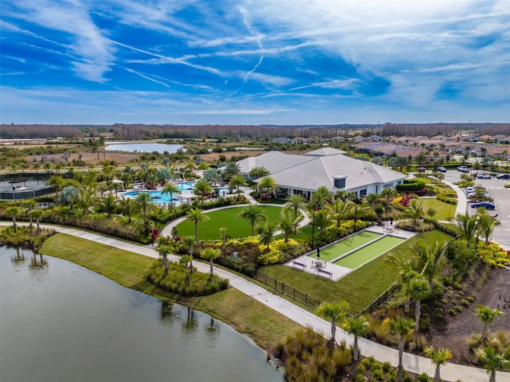 4727 FRECCIA LOOP Wesley Chapel, FL 33543