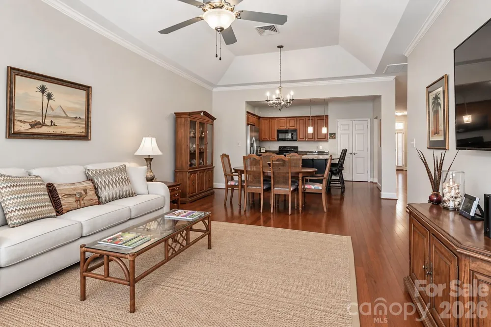 908 Davie Avenue #C Statesville, NC 28677