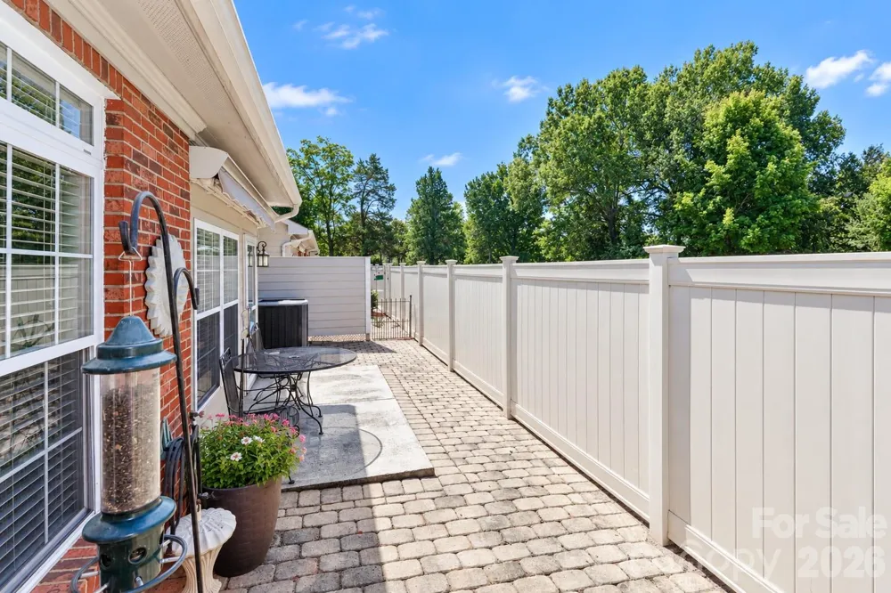 908 Davie Avenue #C Statesville, NC 28677