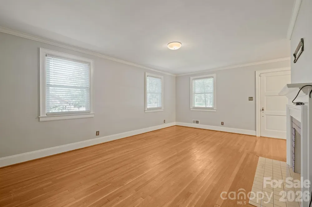 419 1st Avenue Conover, NC 28613