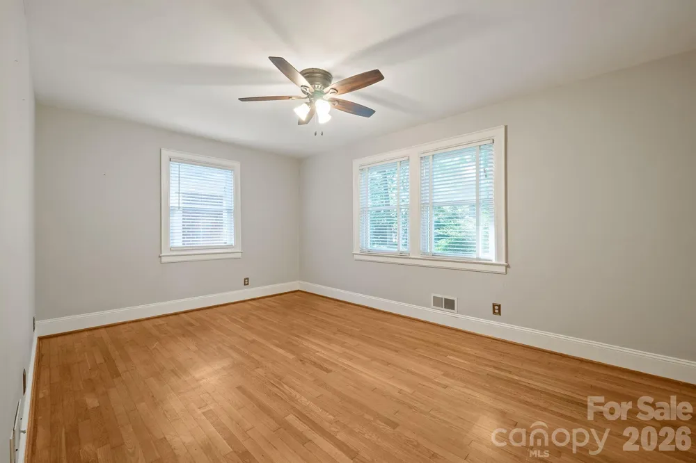 419 1st Avenue Conover, NC 28613
