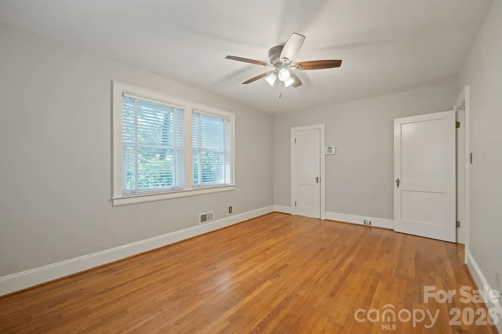 419 1st Avenue Conover, NC 28613