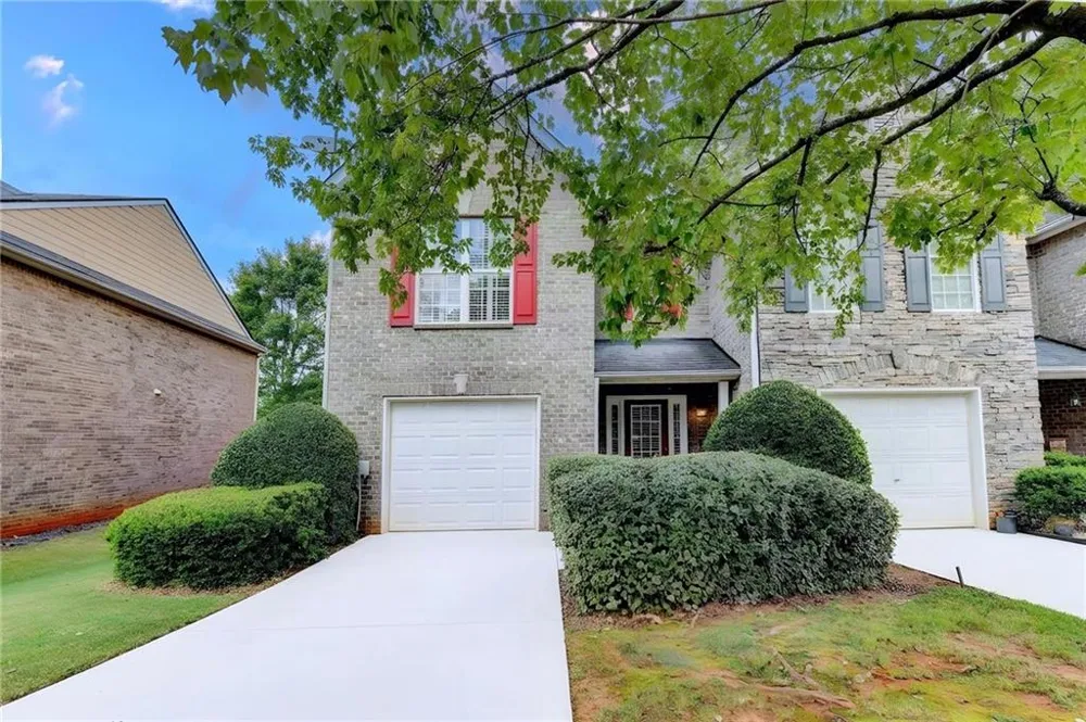 75 Fern Crest Drive Lawrenceville, GA 30046