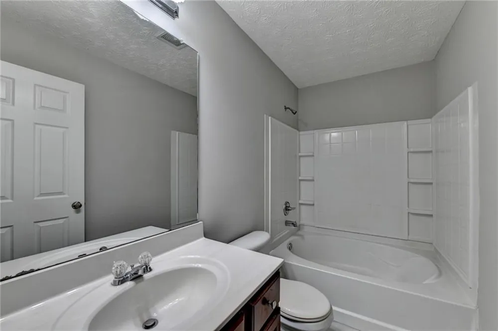 75 Fern Crest Drive Lawrenceville, GA 30046