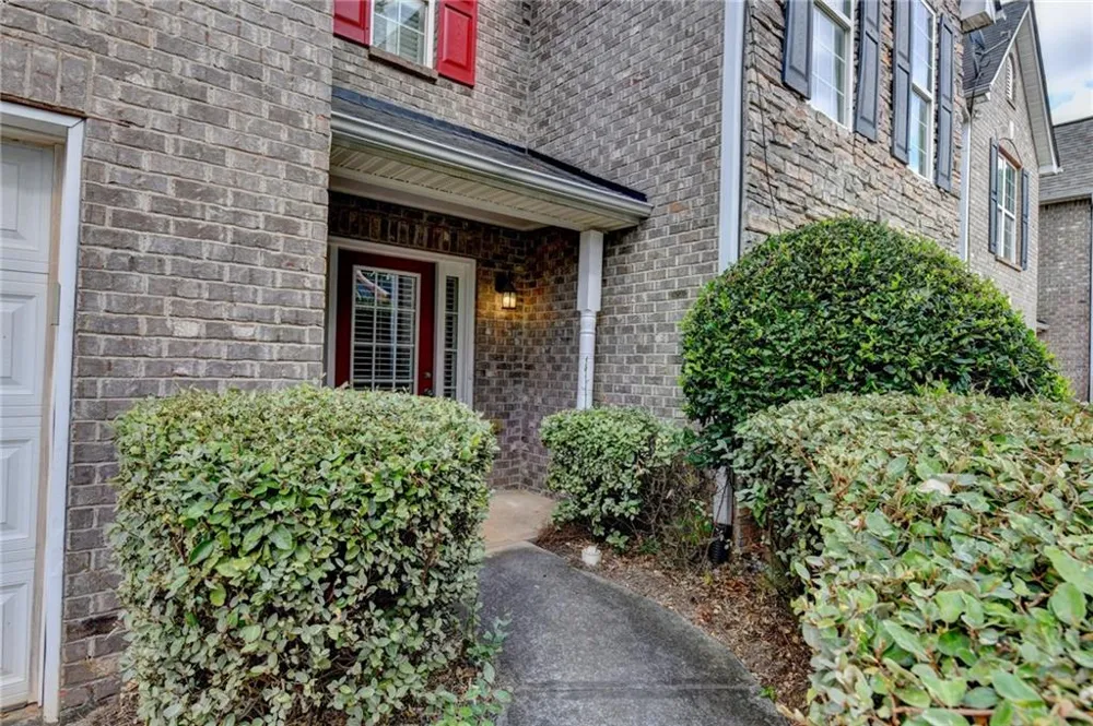 75 Fern Crest Drive Lawrenceville, GA 30046