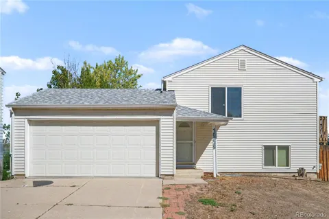10035 Holland Court