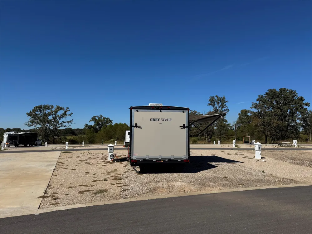 50 CR 3227 Unit 63 Mt Pleasant, TX 75455