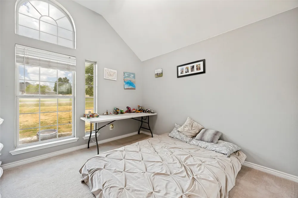 2701 Valley Ridge Lane Sherman, TX 75092