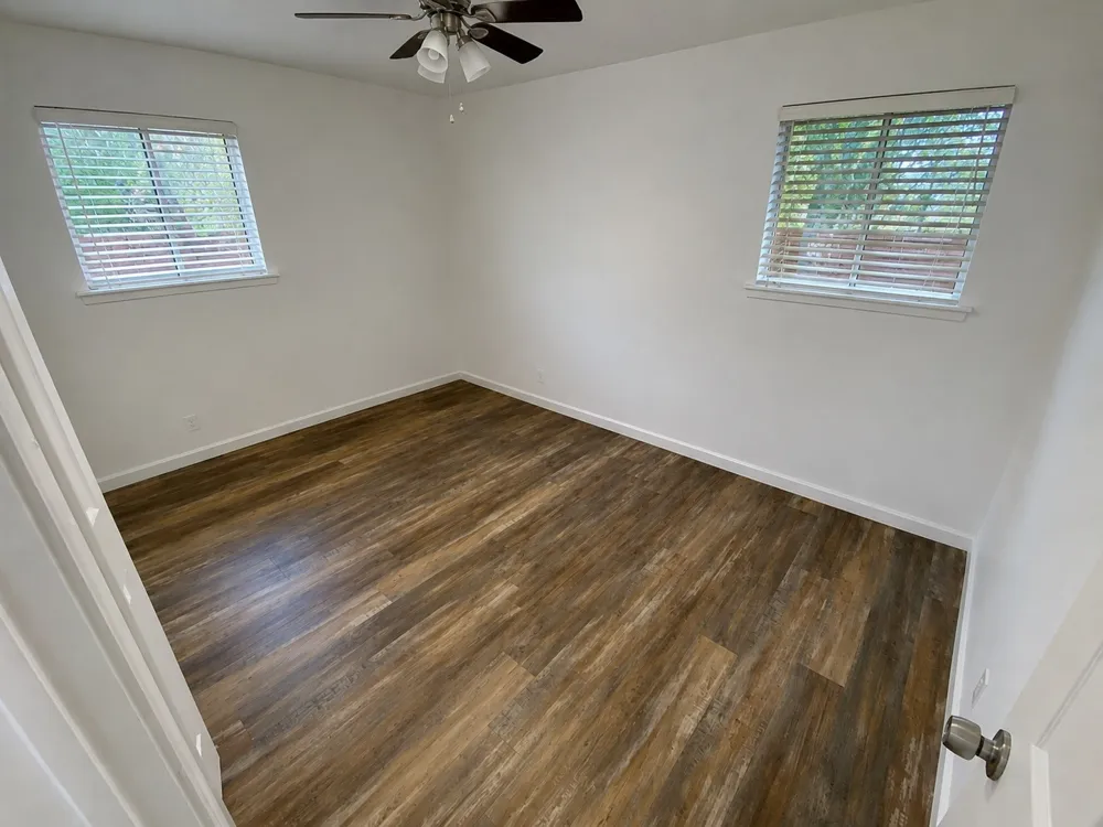 1205 S Valentine Drive Sherman, TX 75090