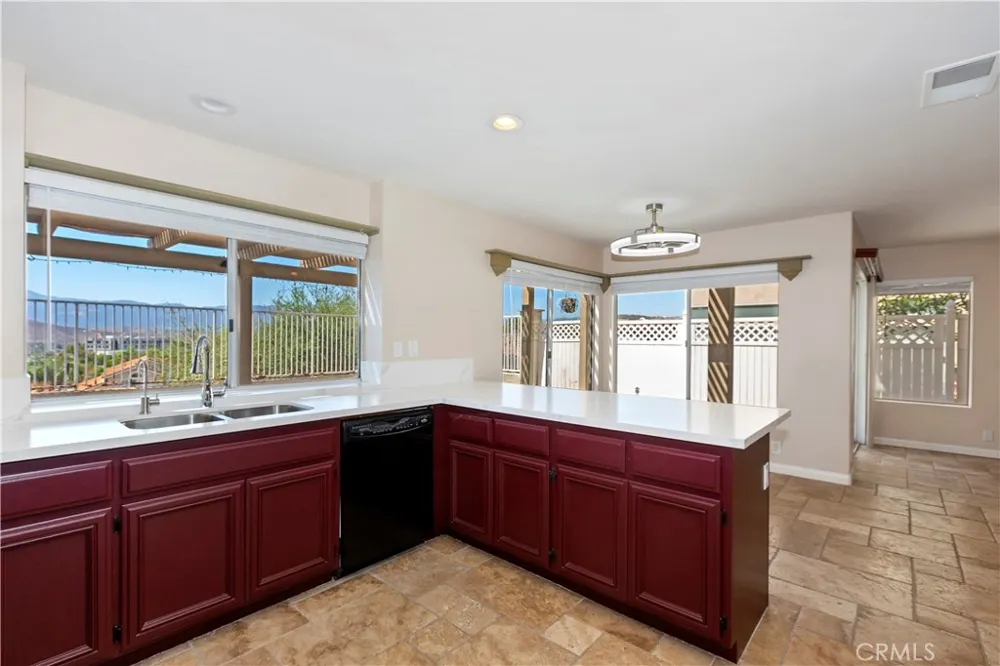2660 Kennedy Drive Corona, CA 92879