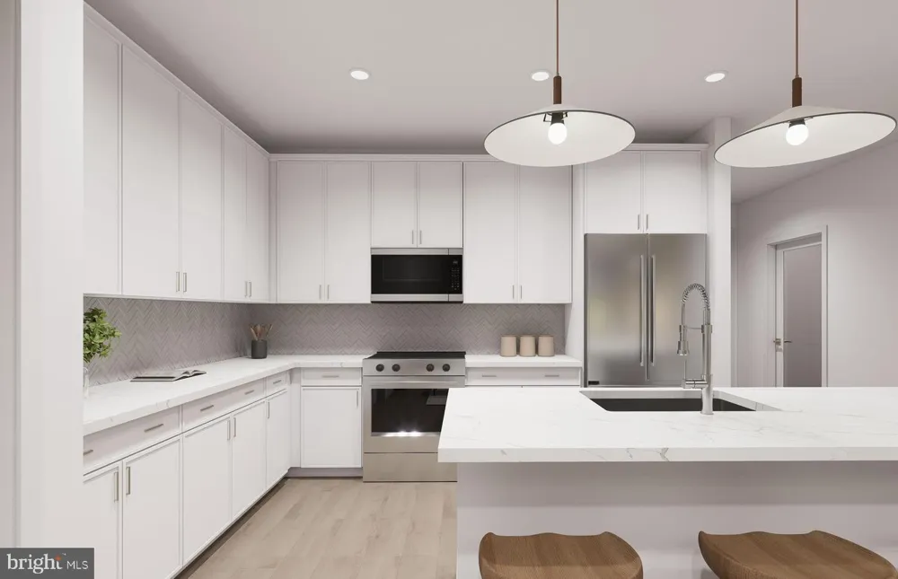 9475 SPRAGUE AVENUE #7 Fairfax, VA 22031