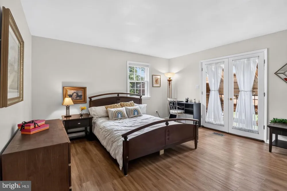 15716 JONES LANE Gaithersburg, MD 20878