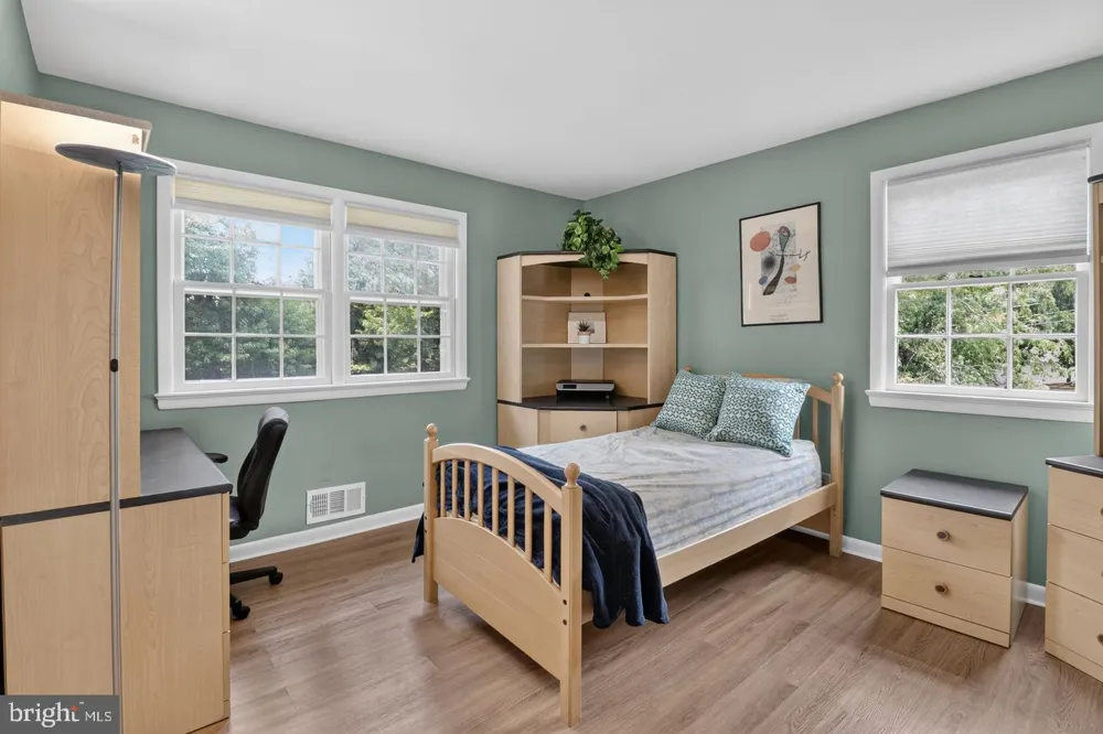 15716 JONES LANE Gaithersburg, MD 20878