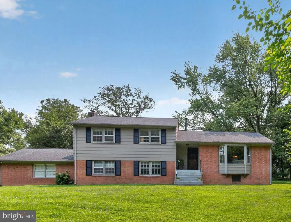 15716 JONES LANE Gaithersburg, MD 20878