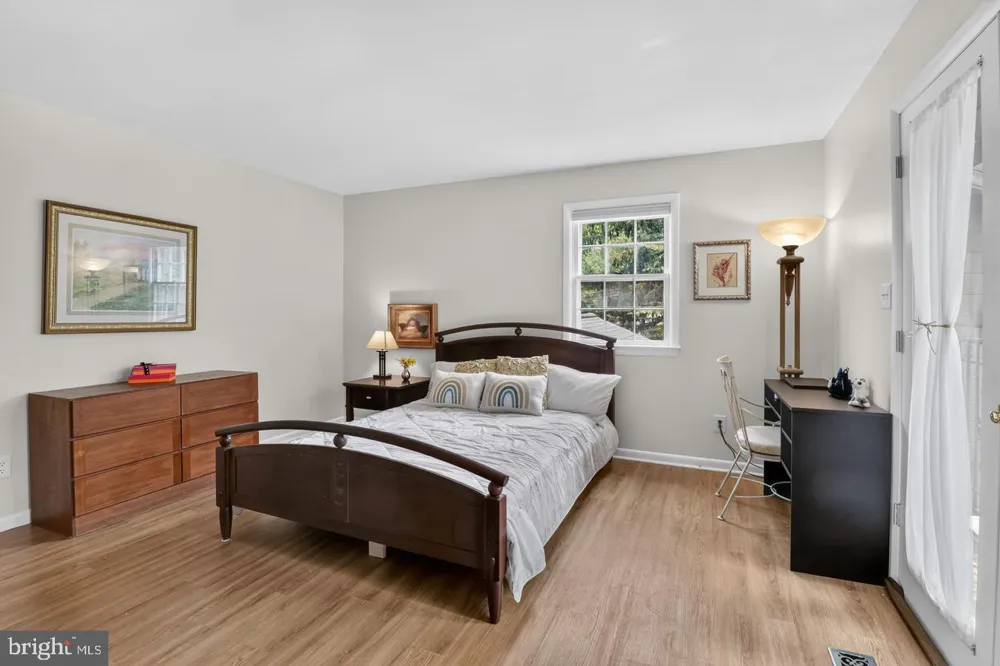 15716 JONES LANE Gaithersburg, MD 20878
