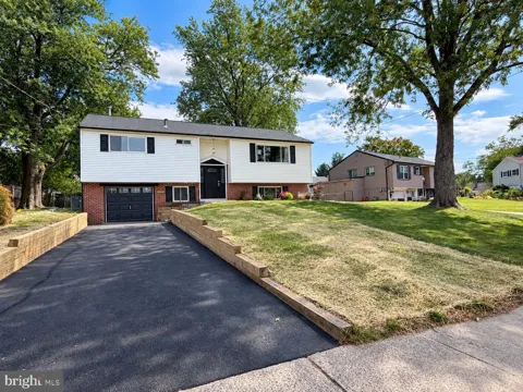 262 LEA LANE