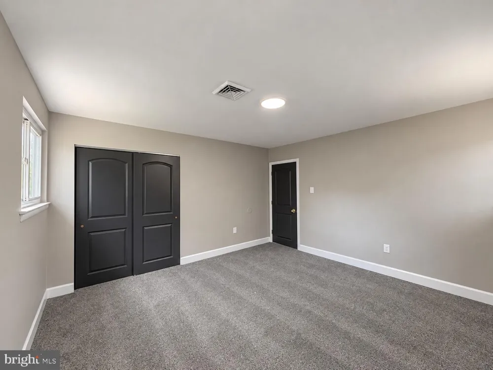 262 LEA LANE Warminster, PA 18974