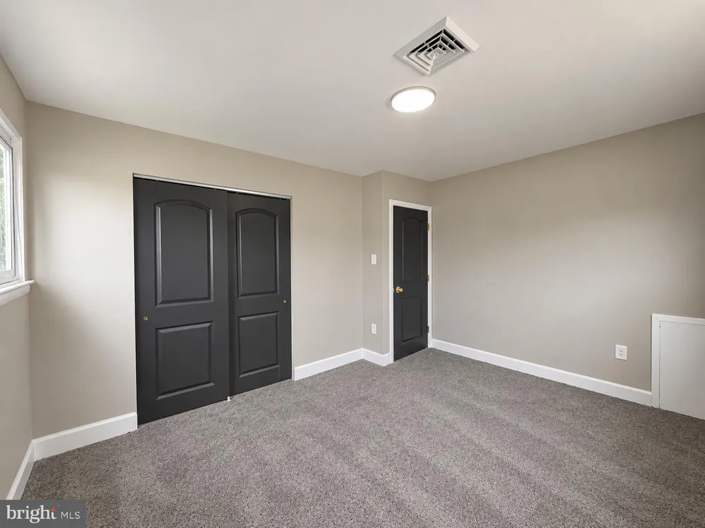 262 LEA LANE Warminster, PA 18974